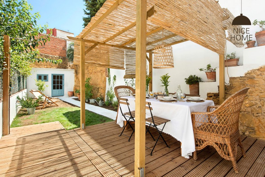 Терраса в средиземноморском стиле