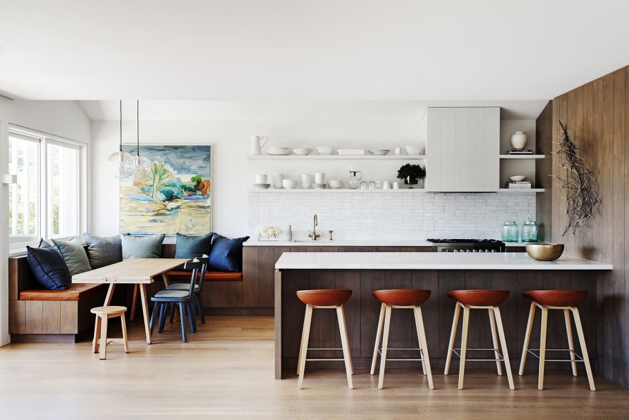 Современная кухня без верхних шкафов