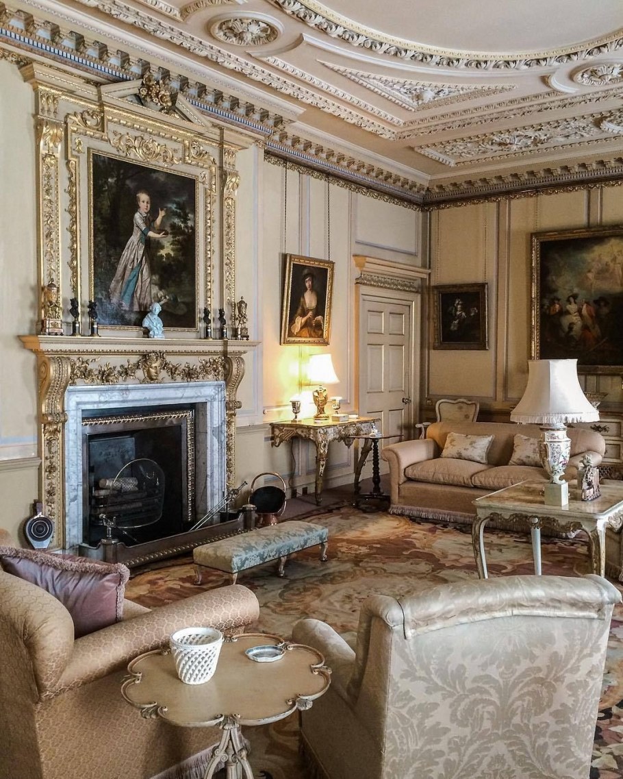 Стиль Барокко в интерьере отеля