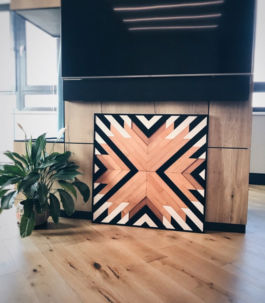 Гостиная с рейками