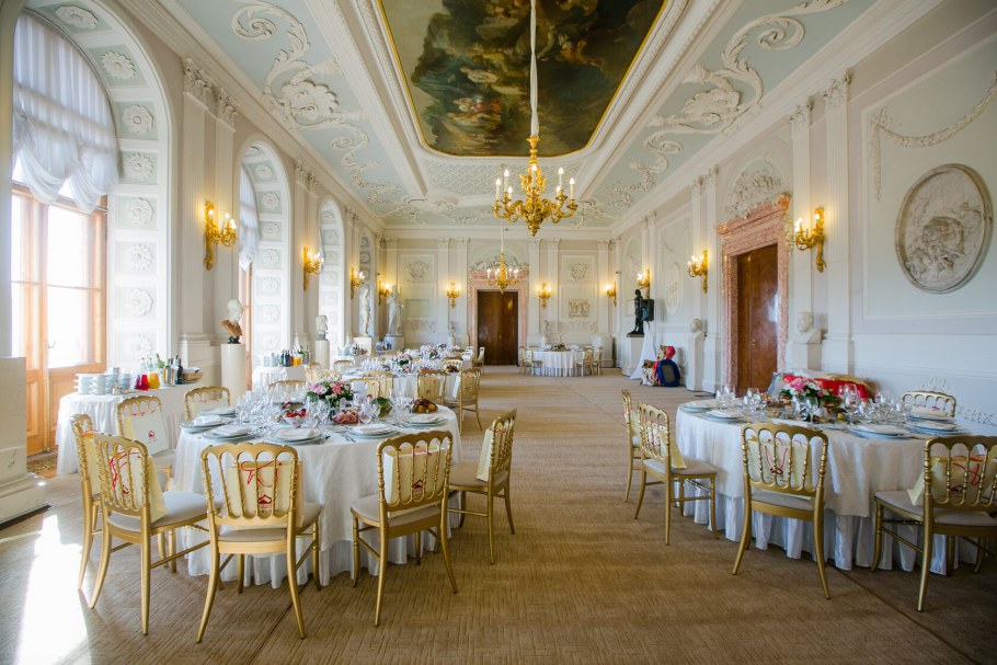 Арсенальный зал Гатчинского дворца