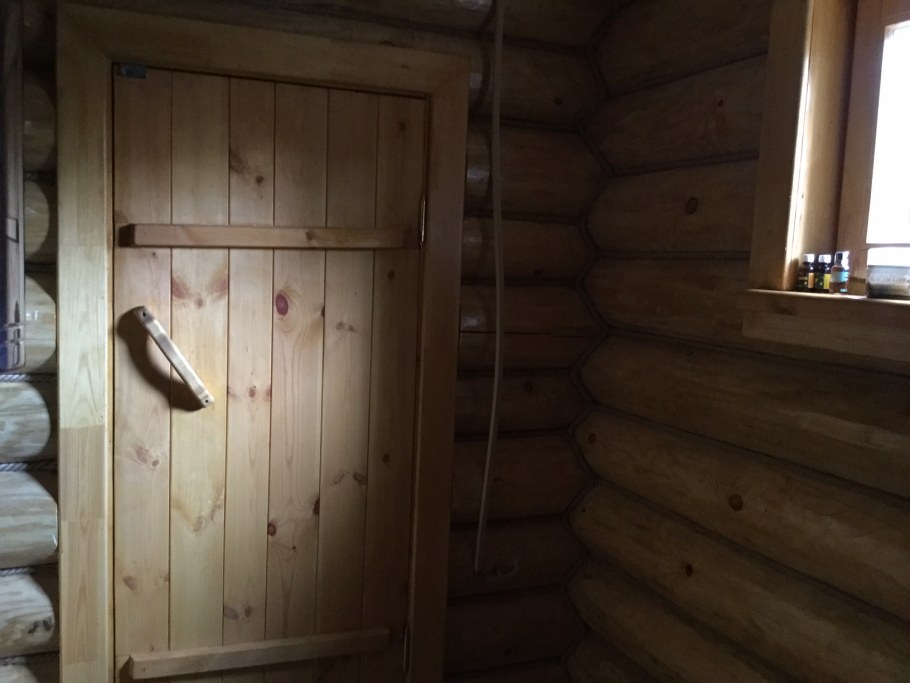 Дверь ласточкин хвост