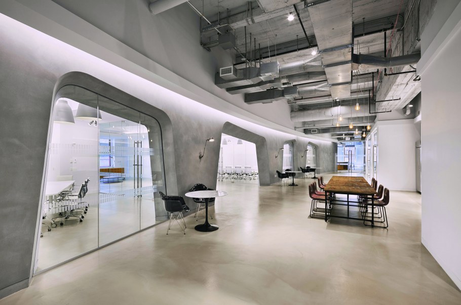 Офис лофт бетон