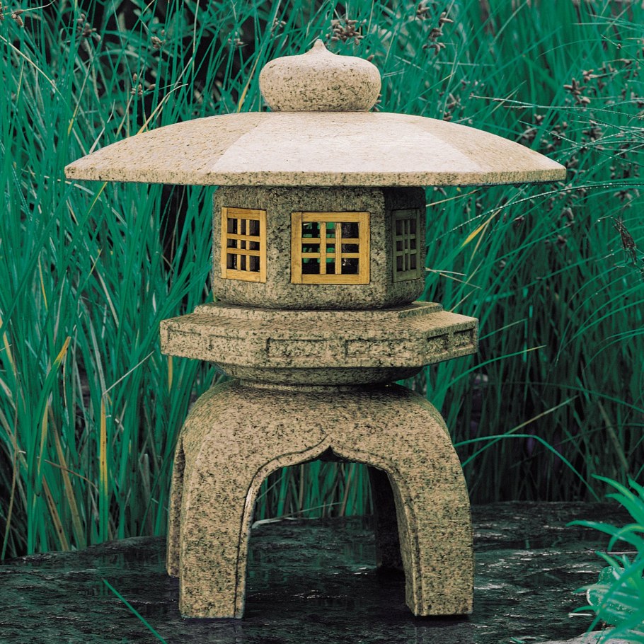 Японский садовый фонарь Юкими-гата