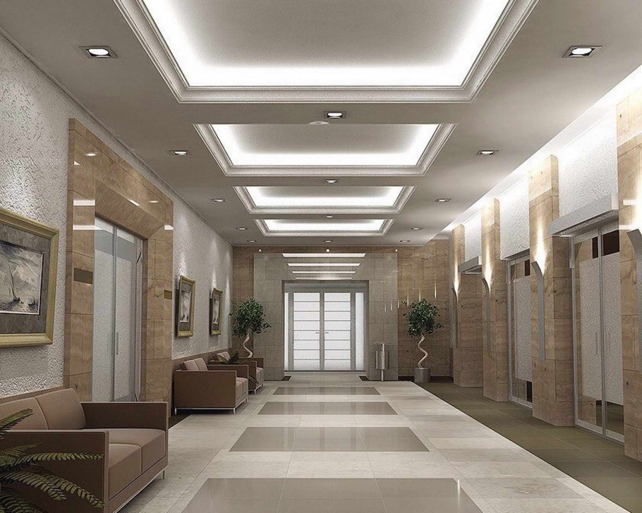 Подвесные потолки в холле