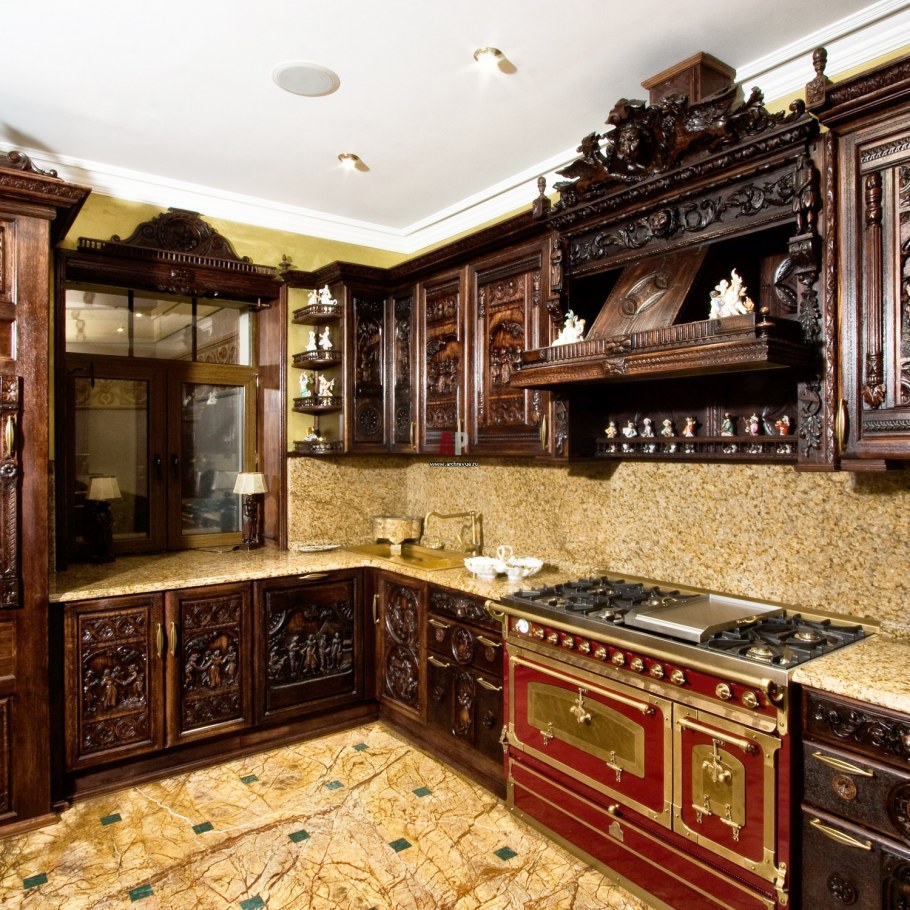 Резной кухонный гарнитур