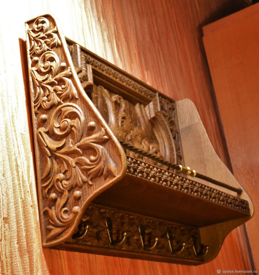 Деревянная резная палка