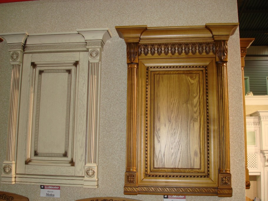 Резные фасады для кухни