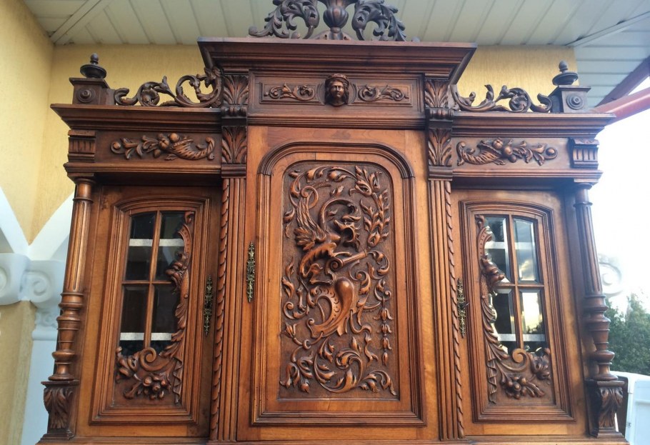 Резные фасады из дерева