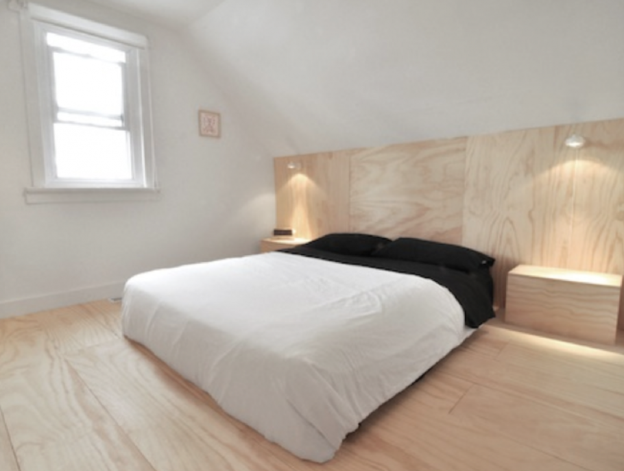 Стены из ОСБ В спальне