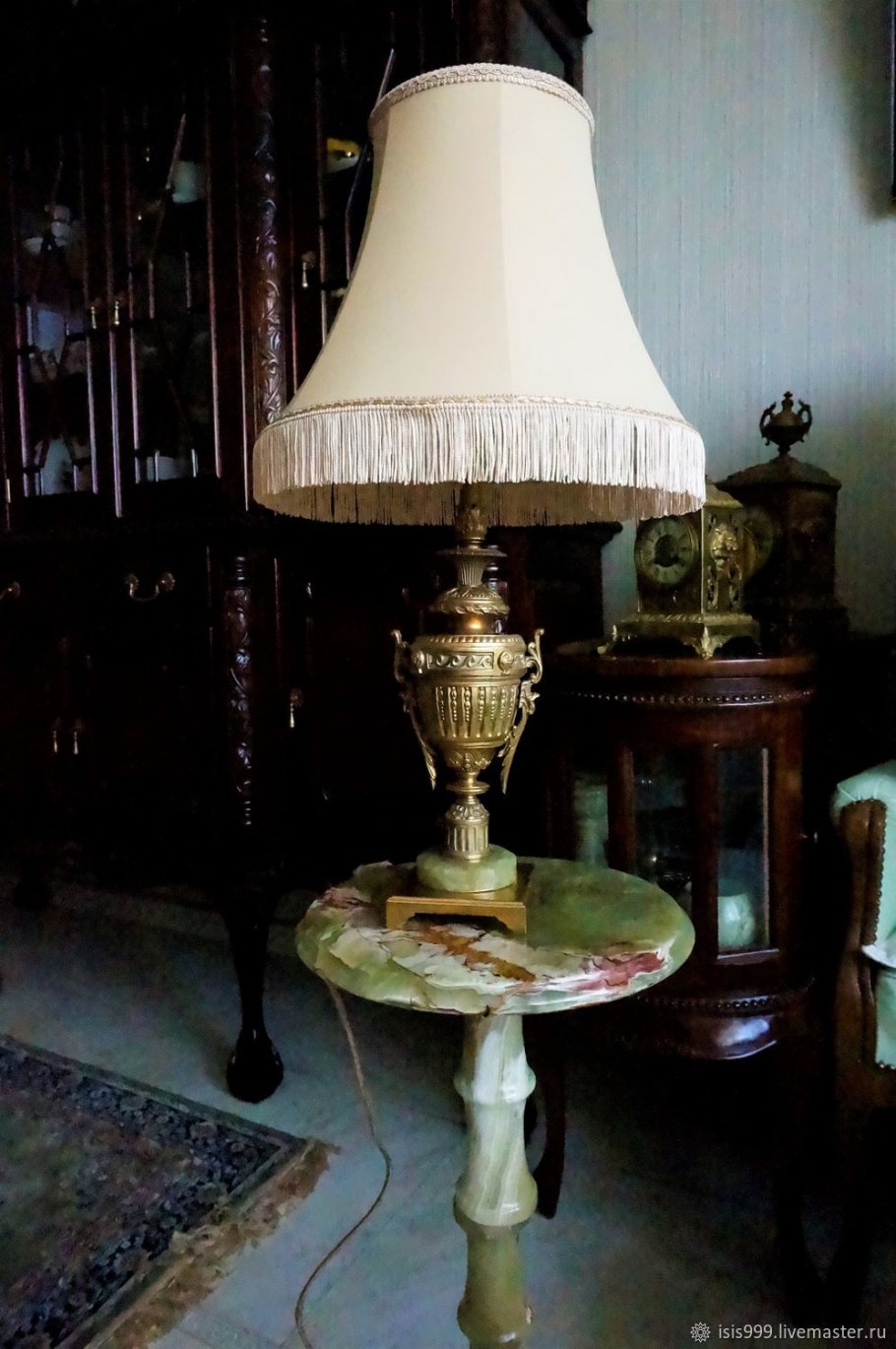 Старинная лампа Оникс