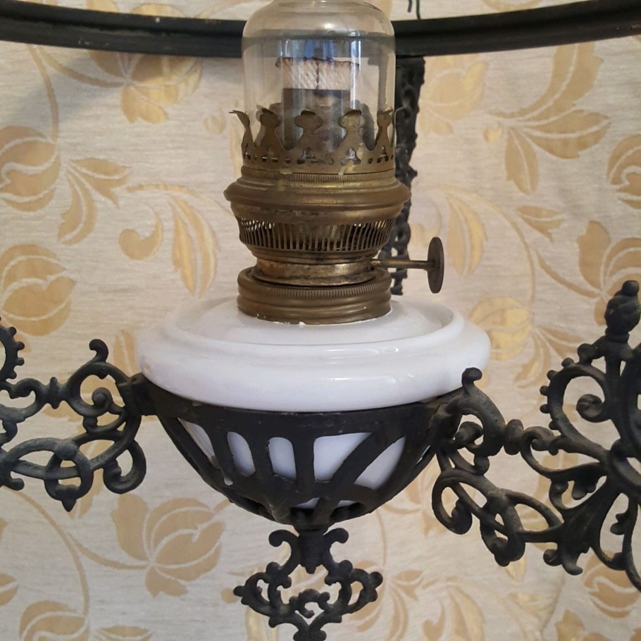 Керосиновая лампа Теодор Крейнгель