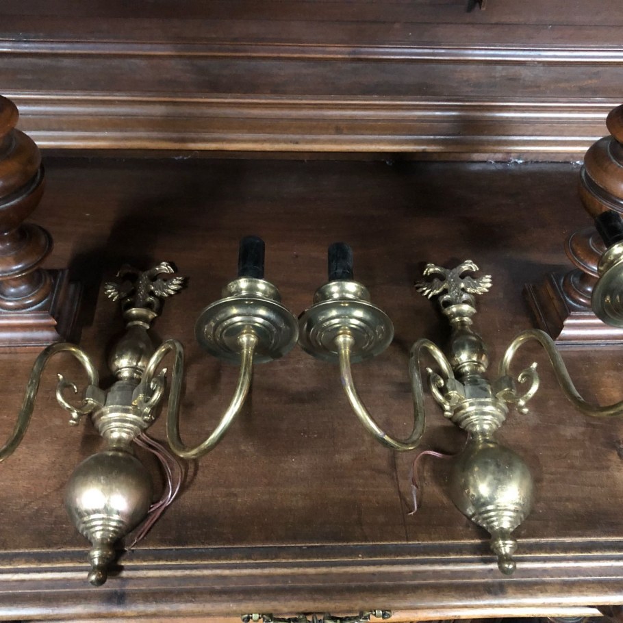 Старинные светильники