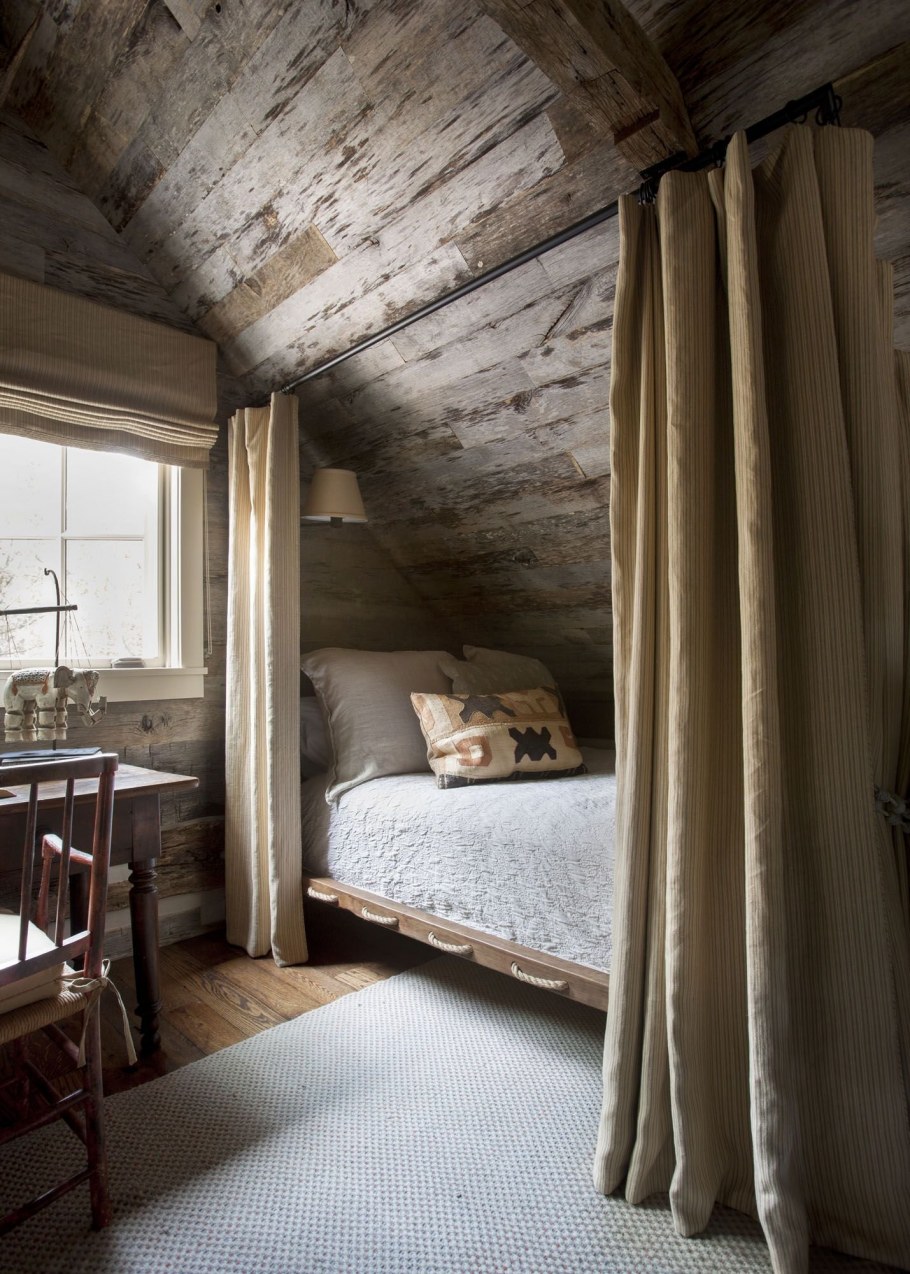 Мансарда в деревенском стиле