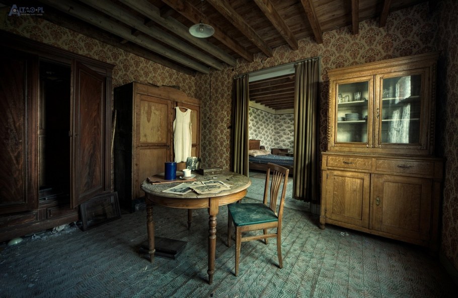 Старинная комната