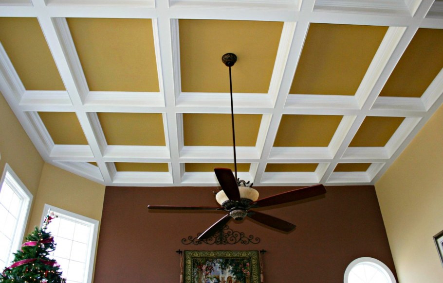 Декоративный потолок