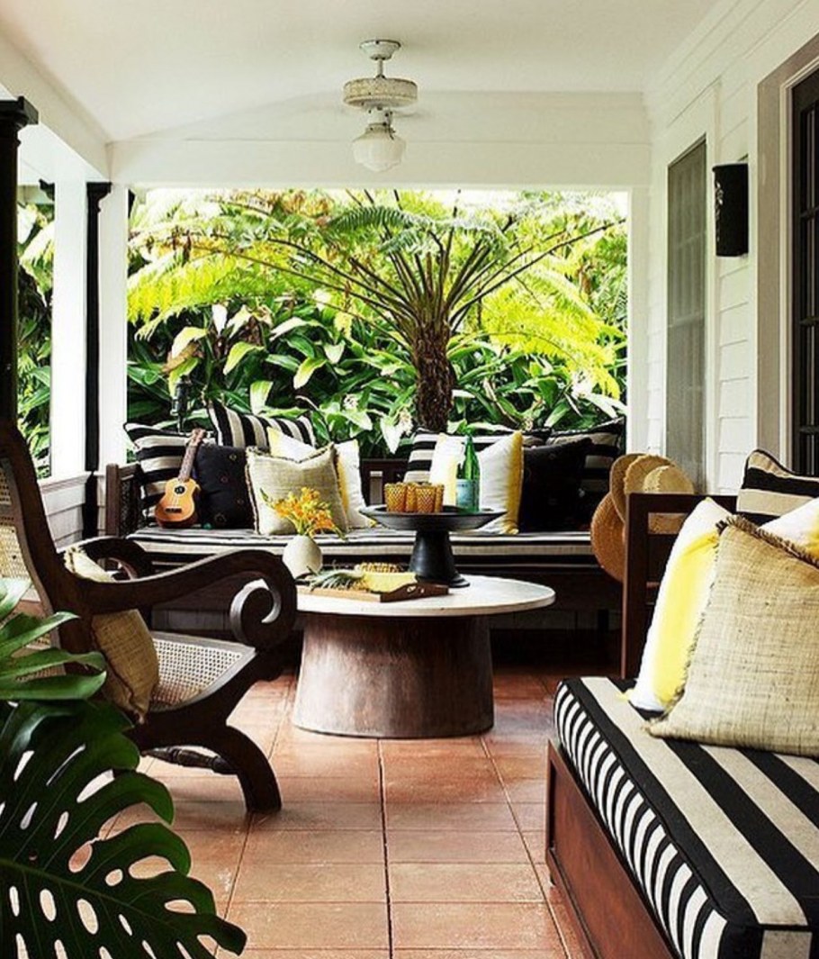 Терраса серого цвета