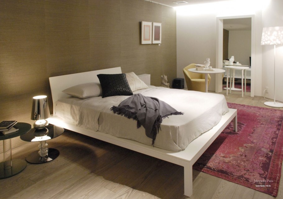 Кровать подиум двуспальная