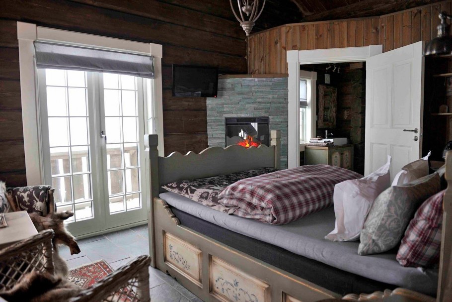 Бревенчатый дом интерьер