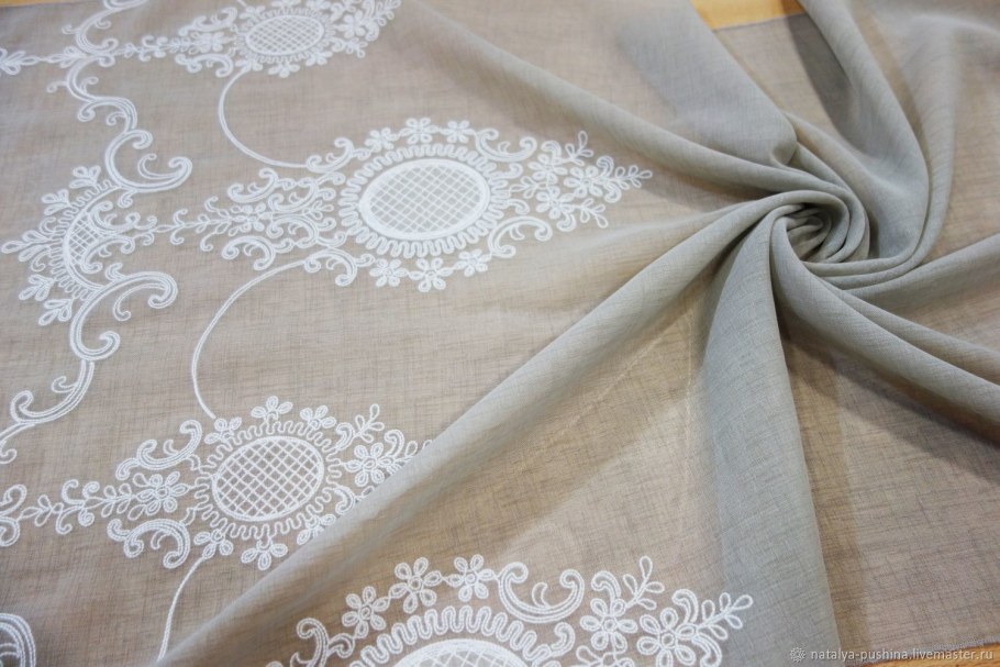 Батист вышивка Винтажная классика