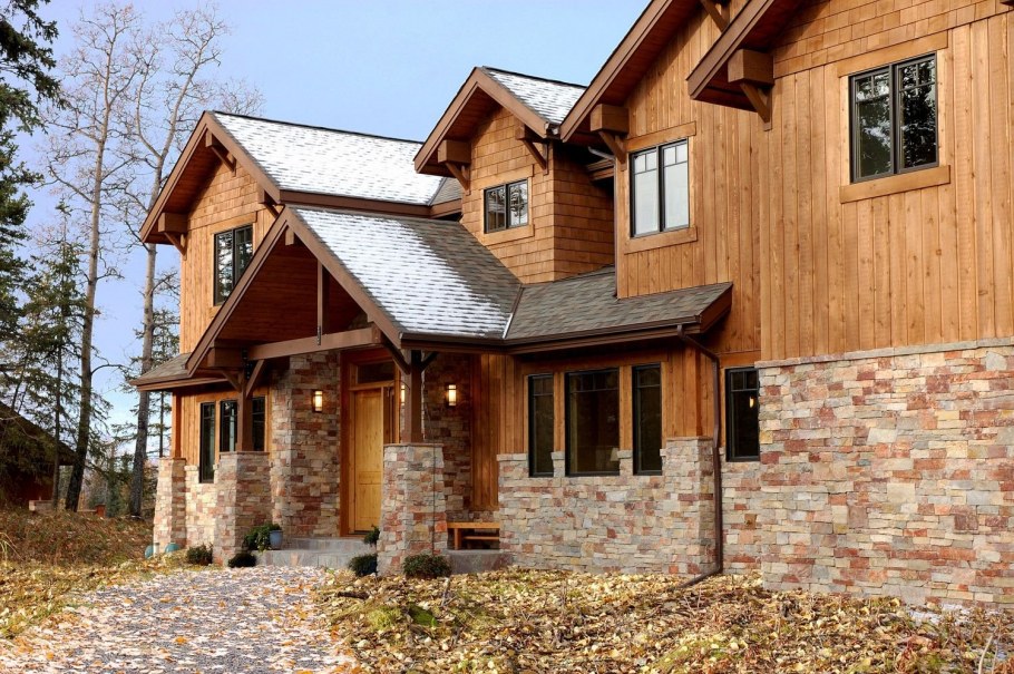 Комбинированная отделка фасада