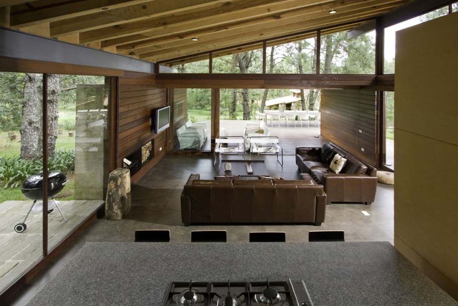 Bezmirno Architects дом в лесу 195м2