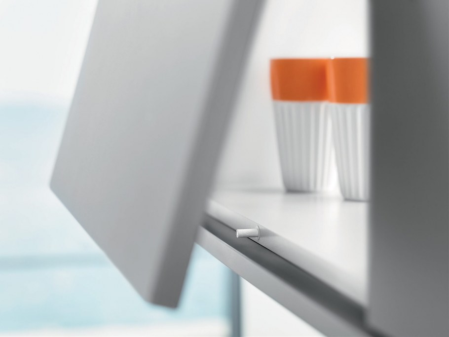 Держатель Tip on Blum 956a1201