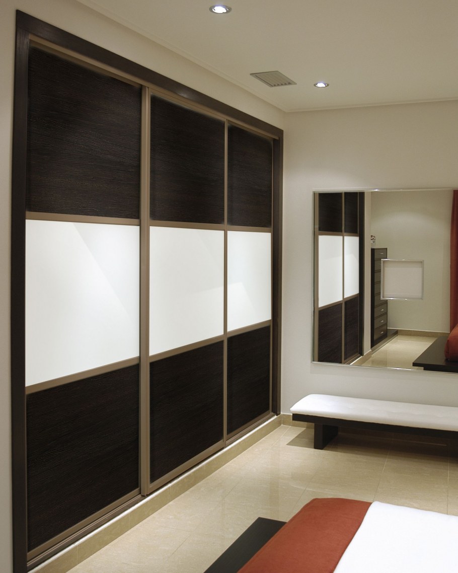 Встроенный шкаф