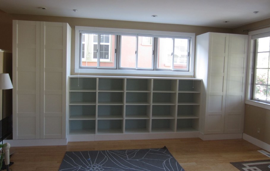 Икеа ПАКС И плинтус