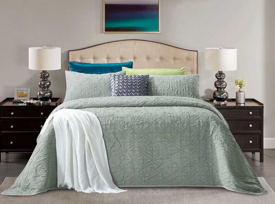 Комплект с покрывалом Tango Emilia 240x260 см