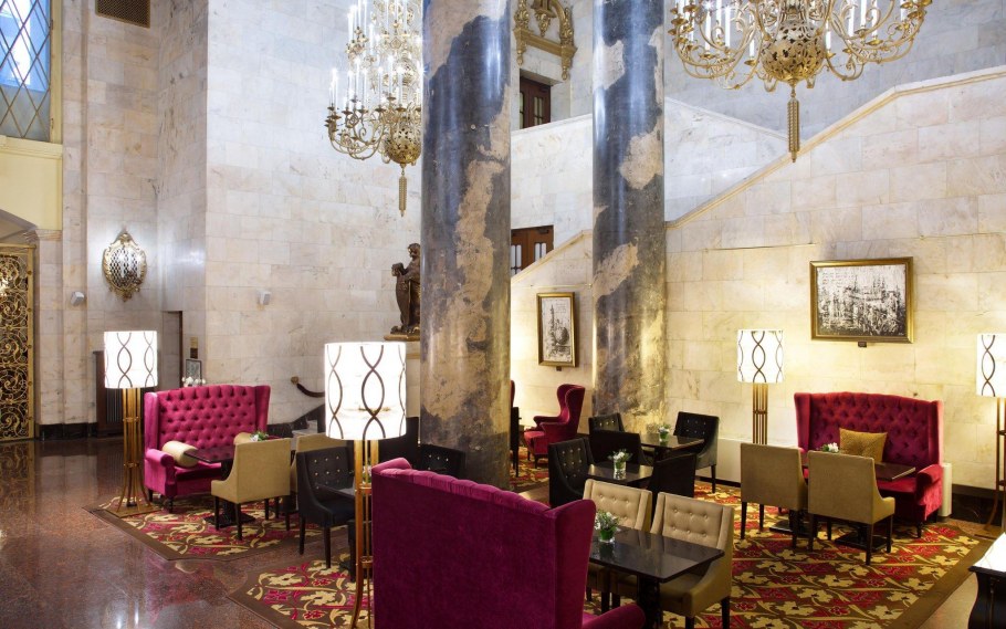 Ресторан Джанус Хилтон Ленинградская