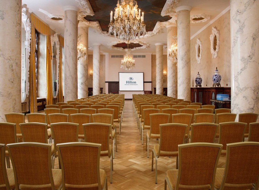 Гостиница Ленинградская лестница