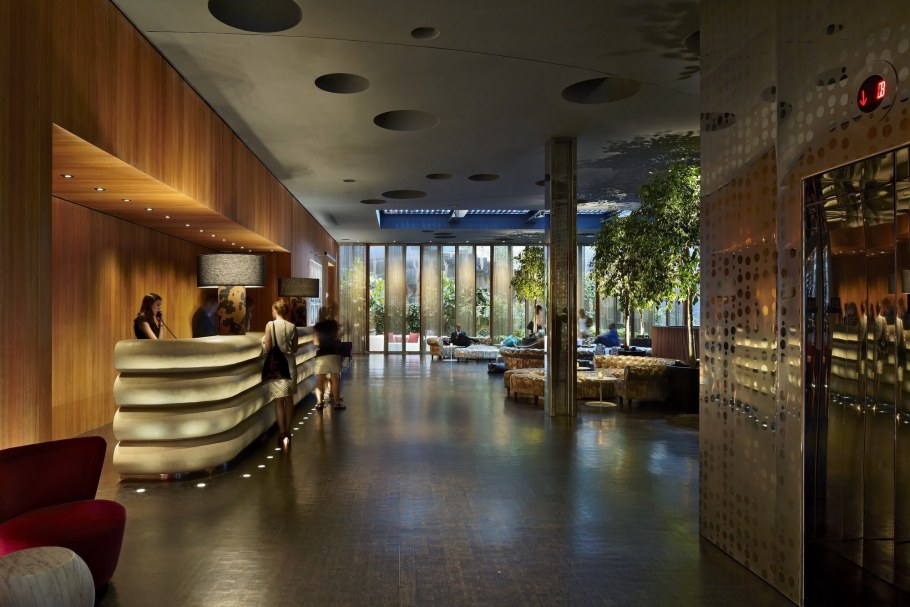 Отель в Нью-Йорке рецепшен