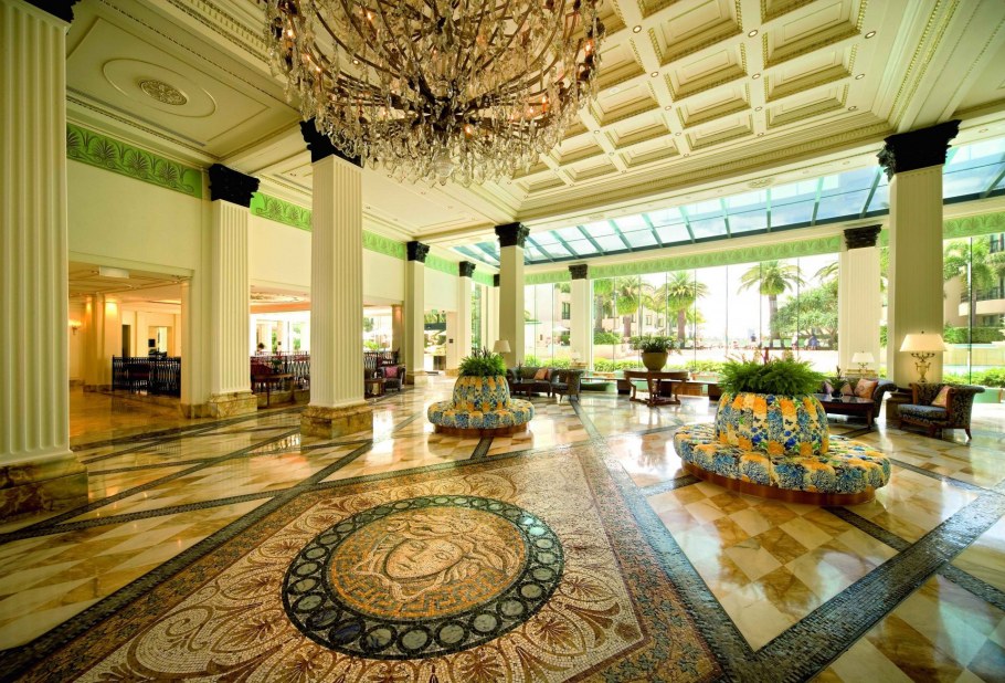 Palazzo Versace Hotel Hall