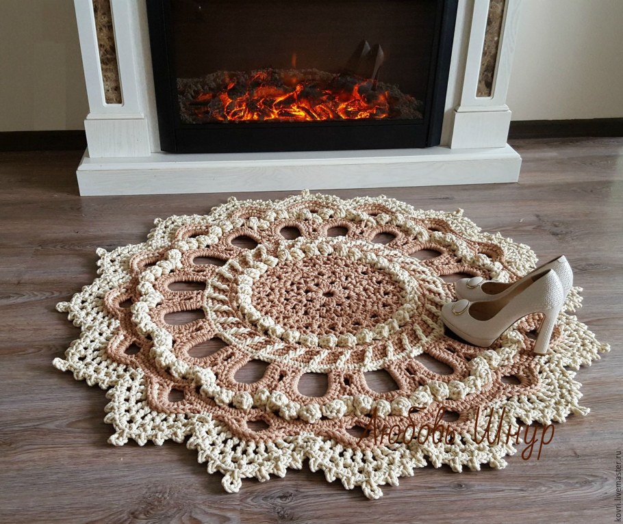 Вязаные интерьерные вещи