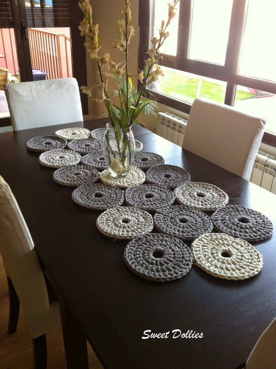 Декоративные подушки в интерьере