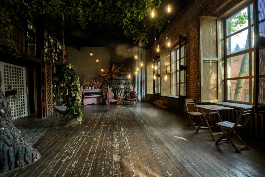 Панорамные окна с видом на лес