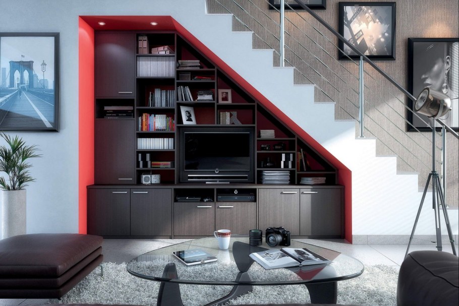 Гостиная под лестницей