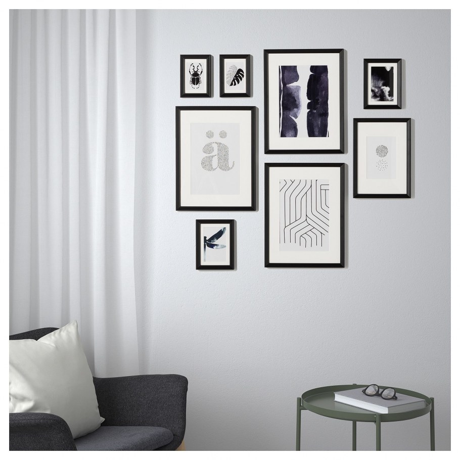 Композиция из рамок