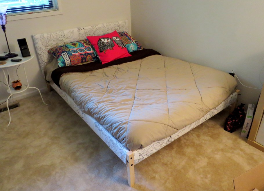 Кровать икеа ФЬЕЛЬСЕ переделка