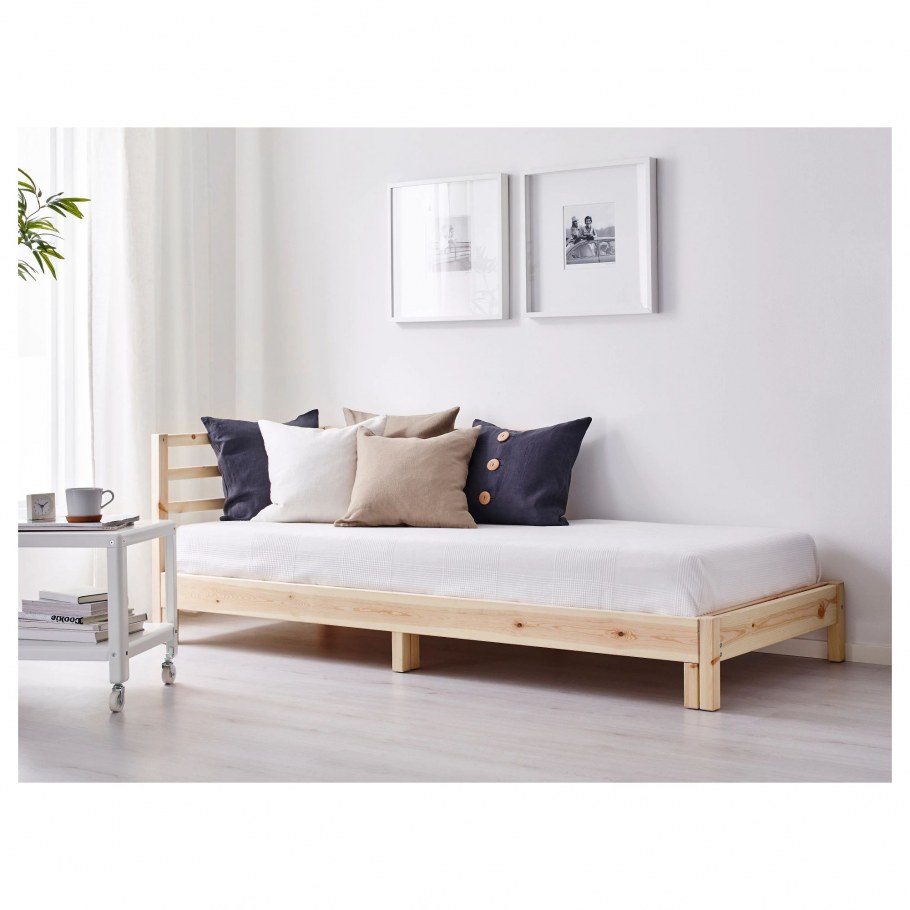 Кровать ikea Tarva