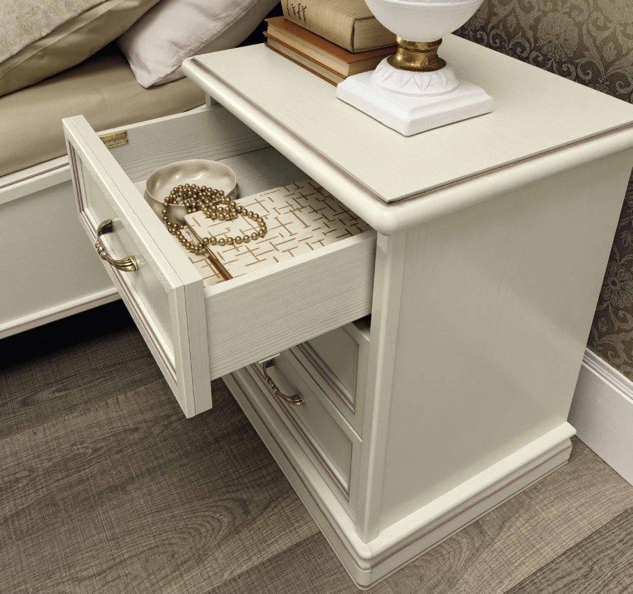 Спальня Nostalgia Bianco Antico