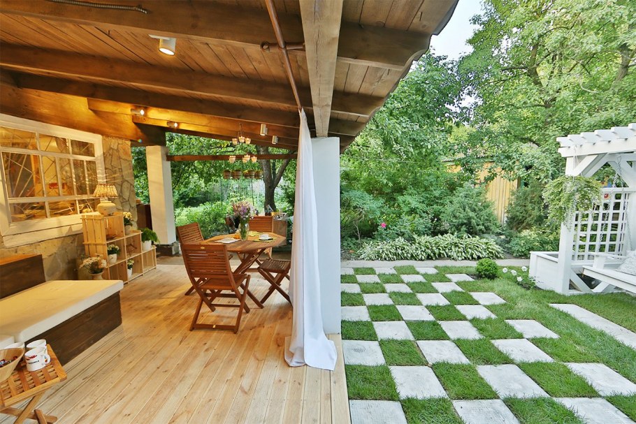 Обустройство открытой террасы