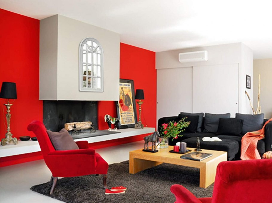 Спальня с красными акцентами