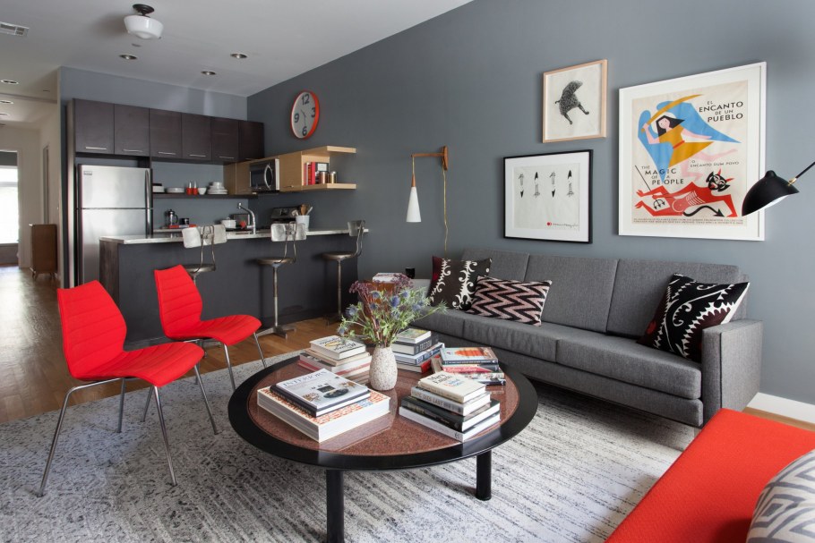 Красные акценты в интерьере