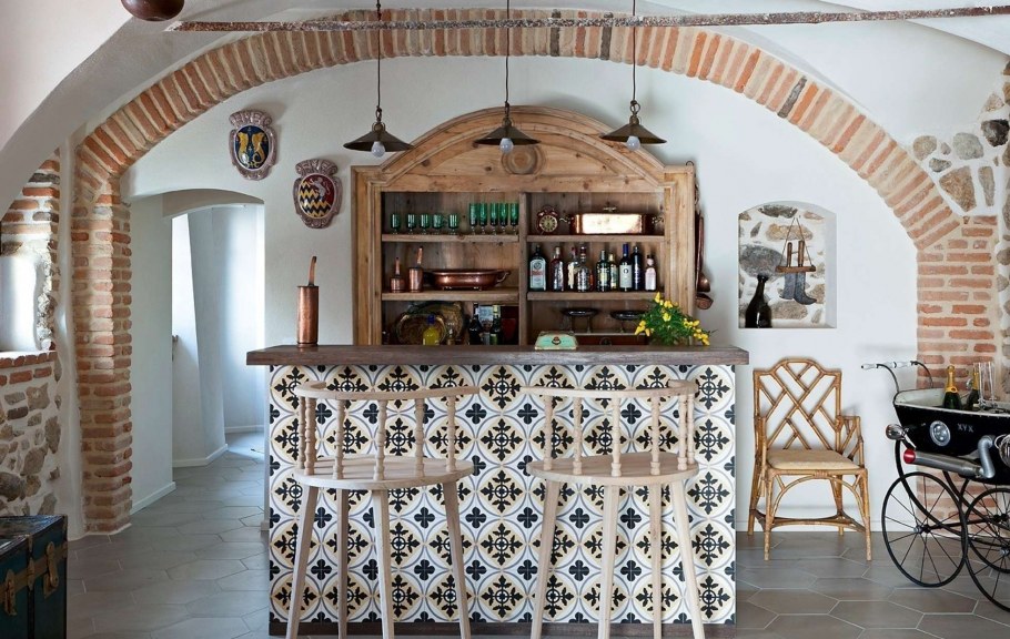 Средиземноморский стиль в интерьере кафе
