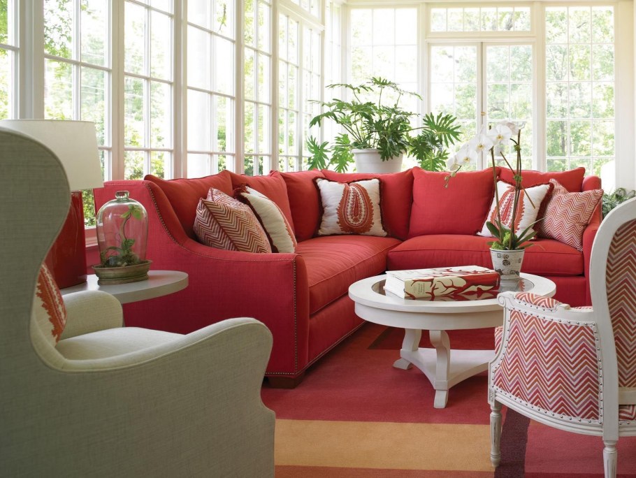 Диван в интерьере