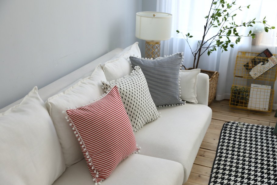 Вязаные подушки