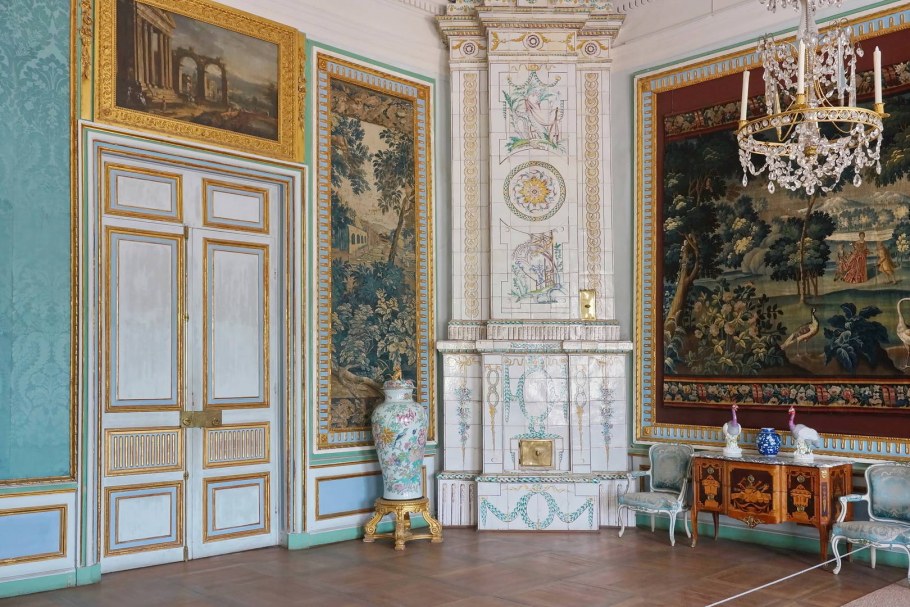 Русская усадьба в поселке медное озеро