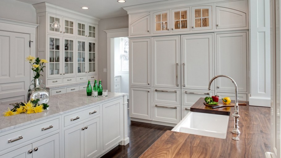 Кухонный гарнитур американская классика